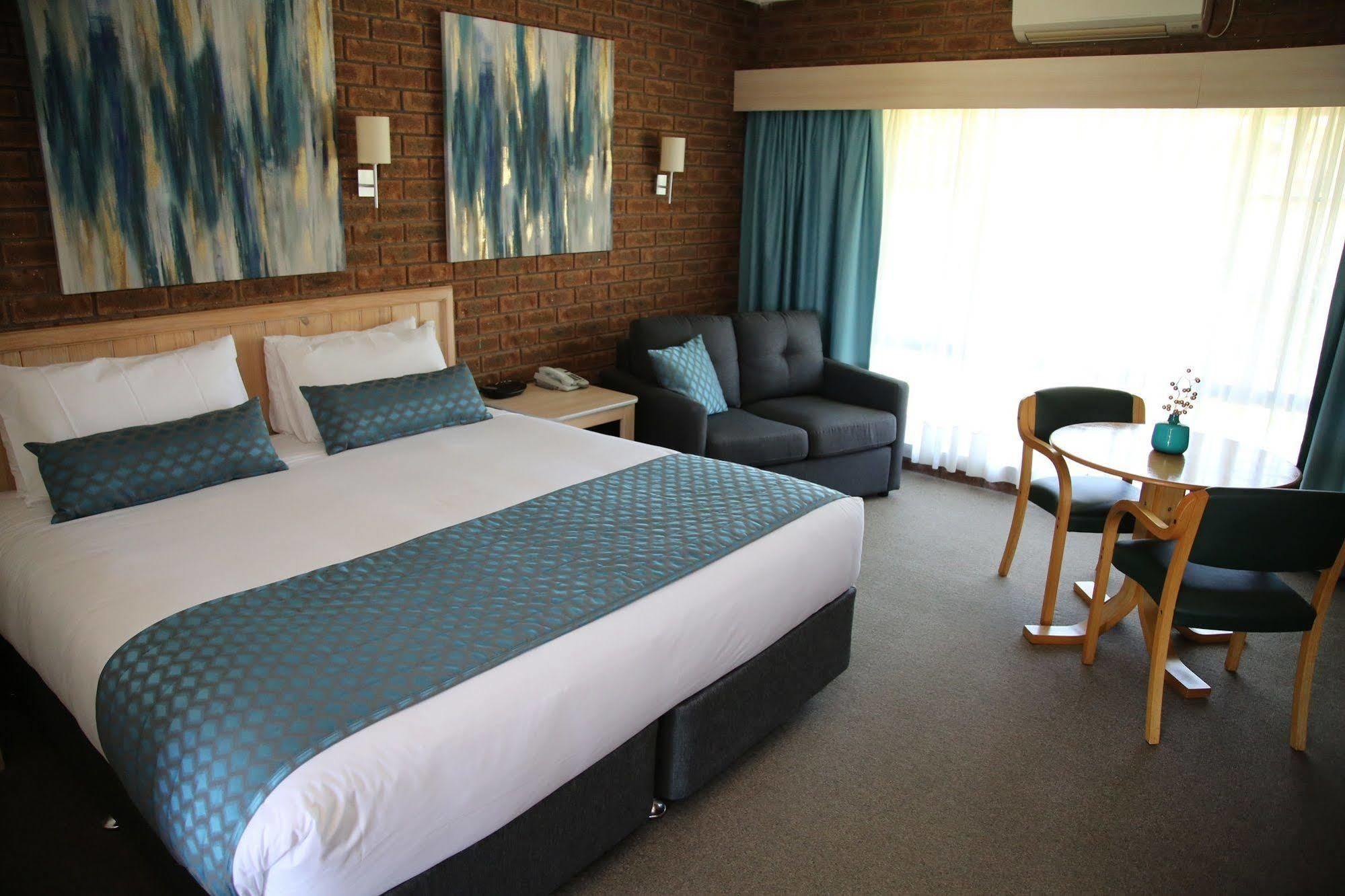 ฮาวลอง กอล์ฟ รีสอร์ต Motel Howlong ภายนอก รูปภาพ